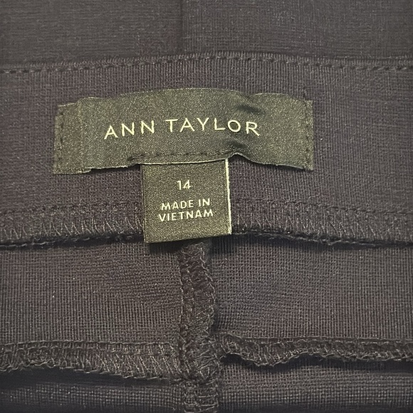 Ann Taylor Ponte Pencil Skirt in Atlantic Navy Size 14 - Picture 12 of 14